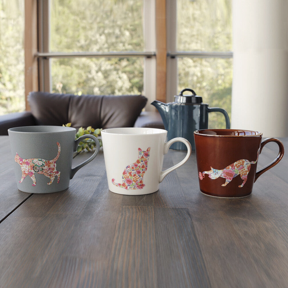 Magic Cat Mug — colorful cat appears when hot drink is poured, heat sensitive mug